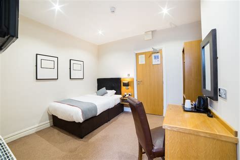 oyo imperial hotel|OYO Imperial Hotel, Barrow in Furness .
